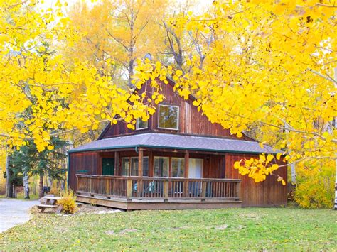 cabins in salida.